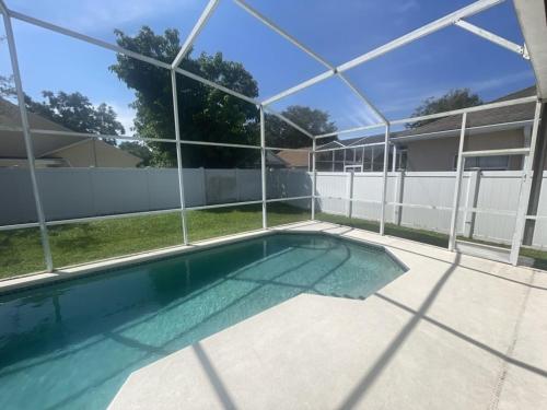 Esprit Oasis - Three Bedroom Home - image 12