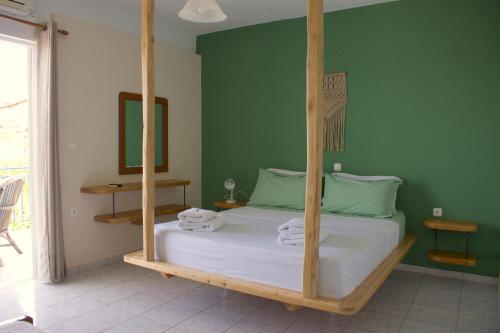 Elena's Family Apartments in ลิวาดี (ติรอส)