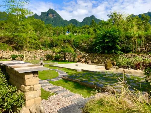 Zhangjiajie Peak&Cloud Retreat-signature coffee-Buffet breakfast-English support-Close to both the East Gate and the Central Gate - image 3