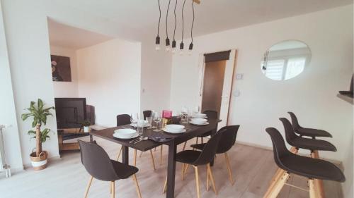 Iekārtas, Duplex Work & Play - Proche Hypercentre in Les Noes-pres-Troyes (Alsace)