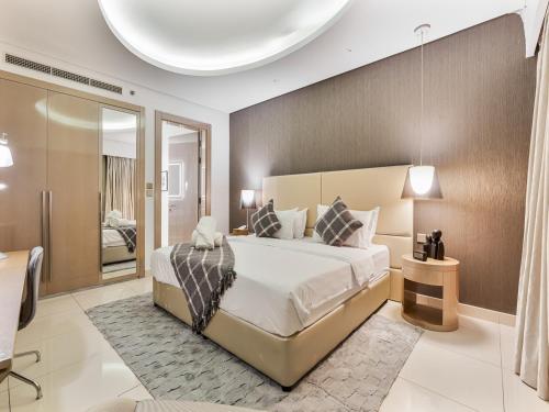 Luxury 1BR with Burj Khalifa View 5-Star Amenities & Valet Parking, Dubái (foto 8)