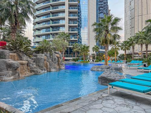Luxury 1BR with Burj Khalifa View 5-Star Amenities & Valet Parking, Dubái (foto 10)