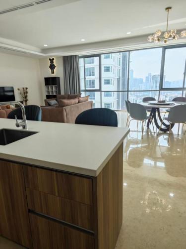 3BR4B Jalan Ampang, Kuala Lumpur (photo 2)