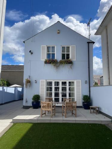 The Coach House