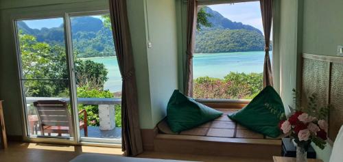 Phi Phi View Point Resort in Koh Phi Phi