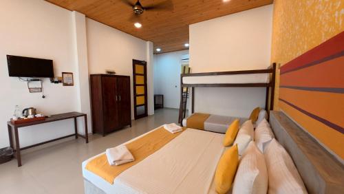 2 king beds