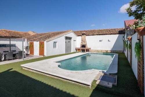 Villa Segovia l Piscina Privada l Bbq l Sala de Juegos l 17 px