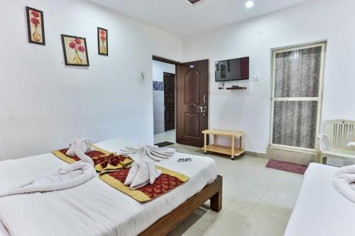 Antonio's hotel in Arpora - North Goa