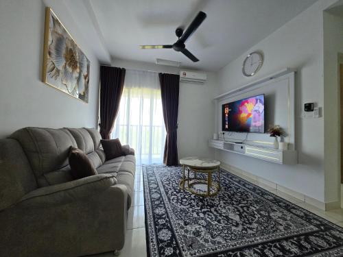Alanis Suite KLIA With Neflix