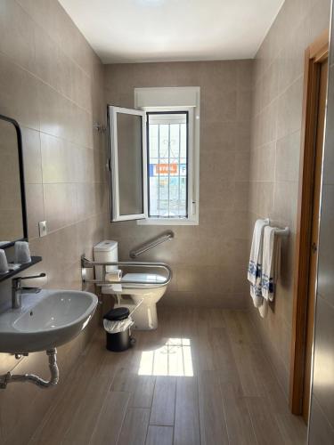 Hostal Las rejas Room Type - Family Room