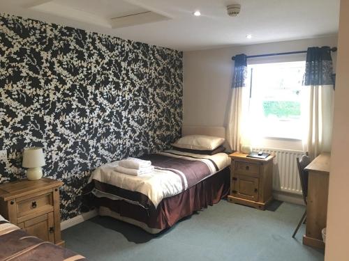 2 twin beds