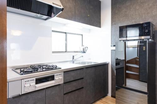 Karabiner House Ikebukuro