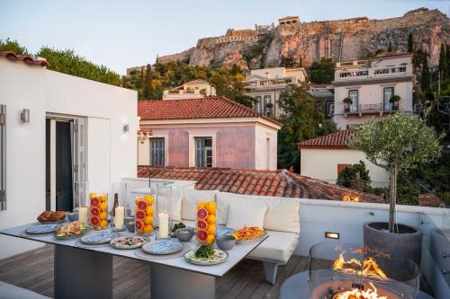Plaka Villa with Epic Acropolis Views, Ateny (zdjęcie 9)