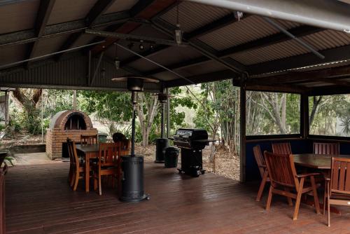 kuhinja, Tuckeroo Cottages - Cockatoo Cottage in Hinterland