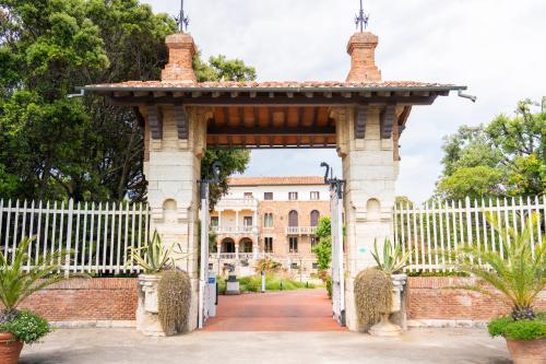 Park Hotel Villa Ariston in Lido di Camaiore