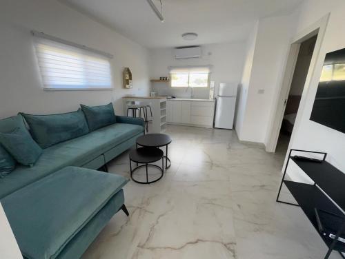 שירת הגלבוע, Nurit (photo 9)