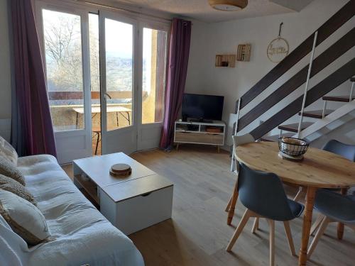 Beau duplex 40M2- 2 Chambres- 2 lits-2 balcons