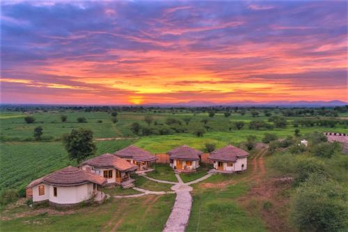 Jawai Vanya Bagh - Luxury Leopard Safari Resort