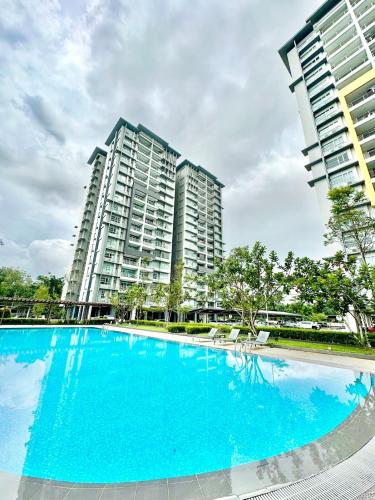 Cozy Kuching MJC Skyvilla Apartment near Wind Caves