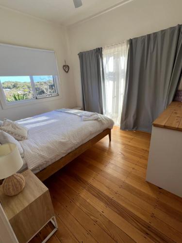Salt at Sandy Point - linen included, Sandy Point (foto 8)