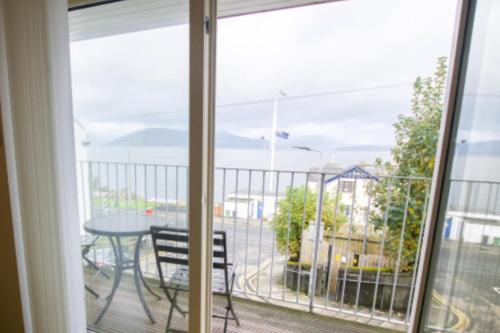 Beautiful 3-Bed Apartment in Gourock in 古羅克