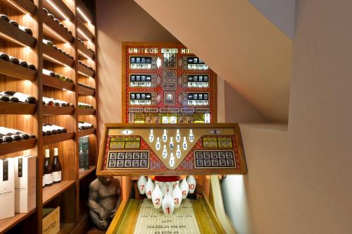 Veeve - Classical Living in Knightsbridge - image 7