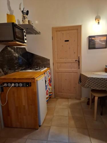 Konyha, Gîte dans La circulade - Le Pouget (Gite dans La circulade - Le Pouget) in Gignac