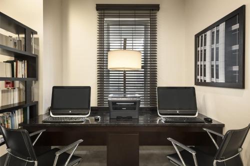 カントリー イン&スイーツ バイ ラディソン ワシントン ダレス インターナショナル エアポート