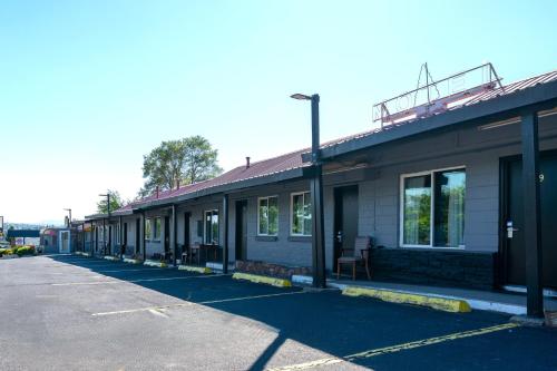 Juniper Motel Madras - image 11