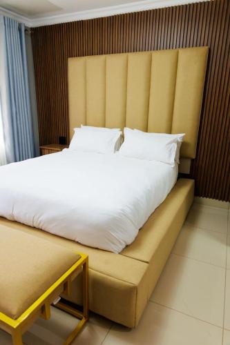 Marikana guest house in Ngwaritsi