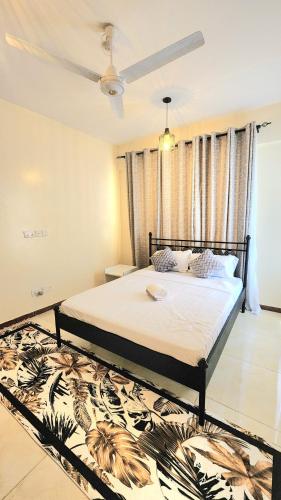 Jewel Apartment - image 4