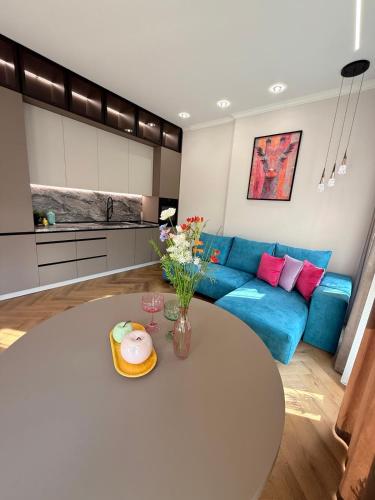 The Giraffe's apartment, Sofie (fotografie 2)