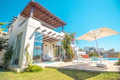 Villa Santa-Fe Private Pool in Koyunbaba