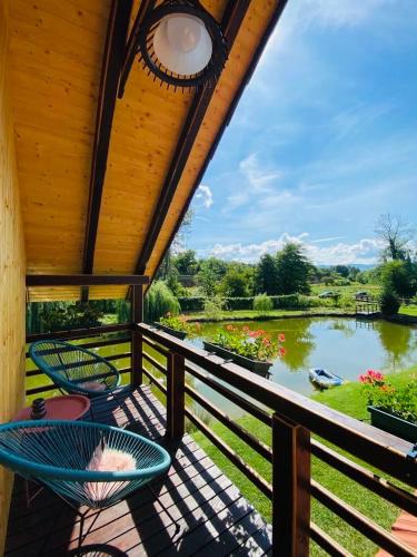 Casa Pescarului JIM in เทอร์นูเซเวอริน