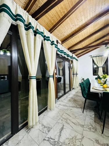 Casa Pescarului JIM in เทอร์นูเซเวอริน