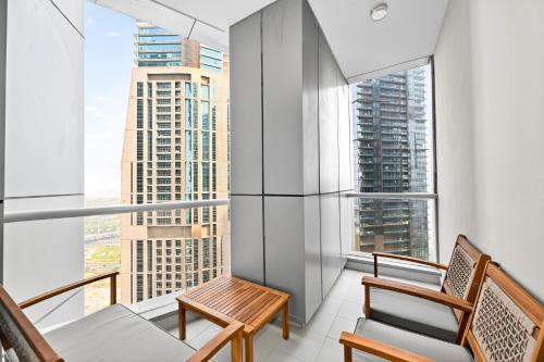 Torch Dubai Marina 2BDR with Pool Gym and Views, Dubaï (photo 6)