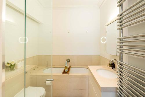 High-end Duplex apartment - Mayfair - image 2