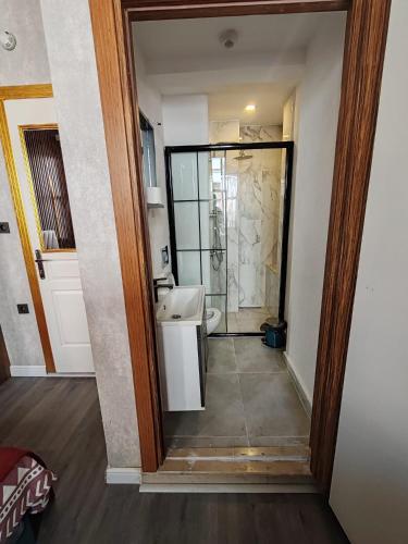 İDİL OTEl – Istanbul, FL