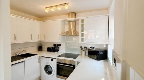 Station 5 Minutes, Free Wifi , Smart TV, London (photo 10)