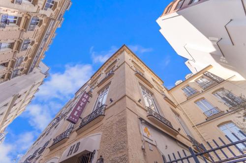 Вход, Hotel de la Bretonnerie in 4th - The Marais