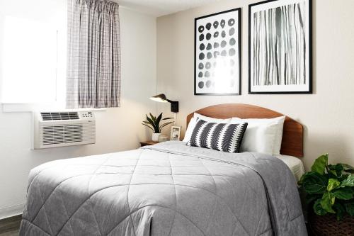 InTown Suites Extended Stay Atlanta GA - Indian Trail - image 6