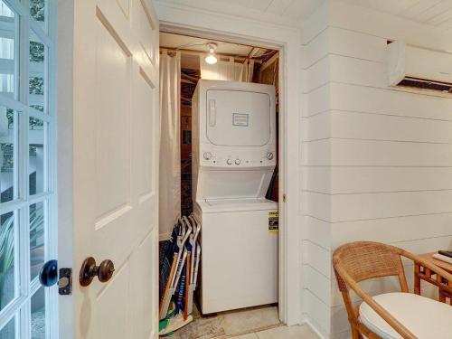 Jones Street Retreat - image 11