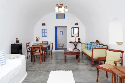 Létesítmények, Aghios Artemios Traditional Houses in Panagia Kalou