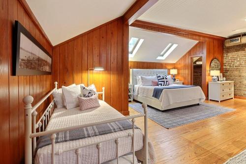Captain`s Quarters - image 9