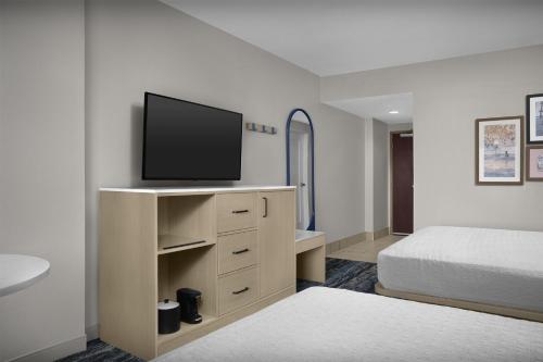 Hampton Inn & Suites Ocean City - image 11