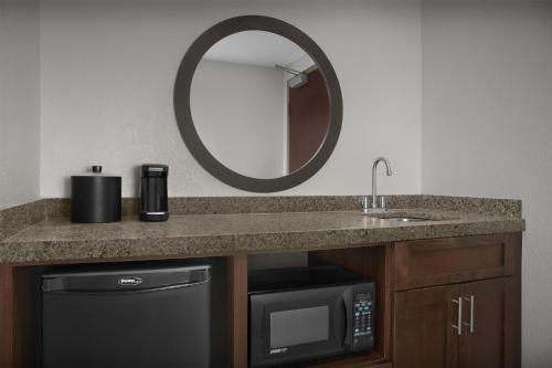 Hampton Inn & Suites Ocean City - image 8