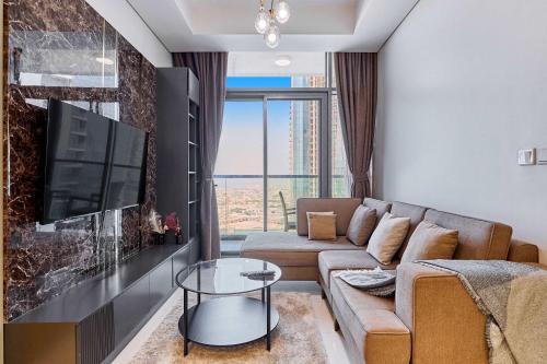 Elegant 2BR Apartment Heart of Business Bay High Floor, Dubai (Foto 4)
