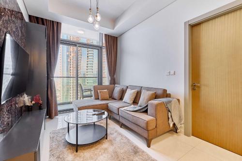 Elegant 2BR Apartment Heart of Business Bay High Floor, Dubai (Foto 5)