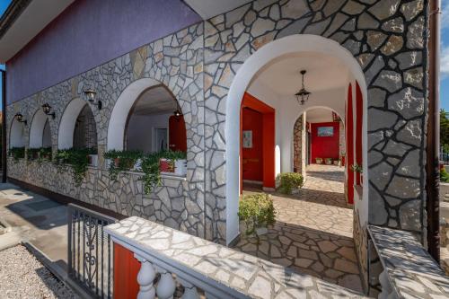 A szálláshely kívülről, Villa Marić, a charming villa with a beautiful poolside (Villa Maric, a charming villa with a beautiful poolside) in Rogocana