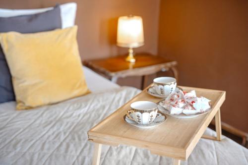 Waterfront River Side Roof Top Apartment - Terrace with city view, Praga (foto 5)